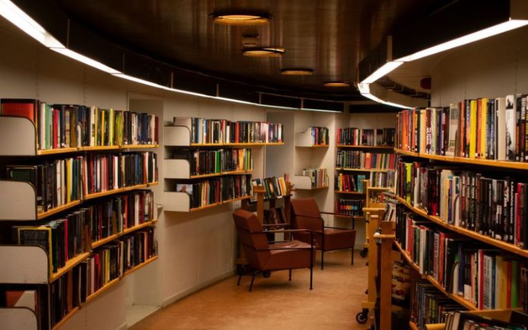 la bibliothèque un havre de paix